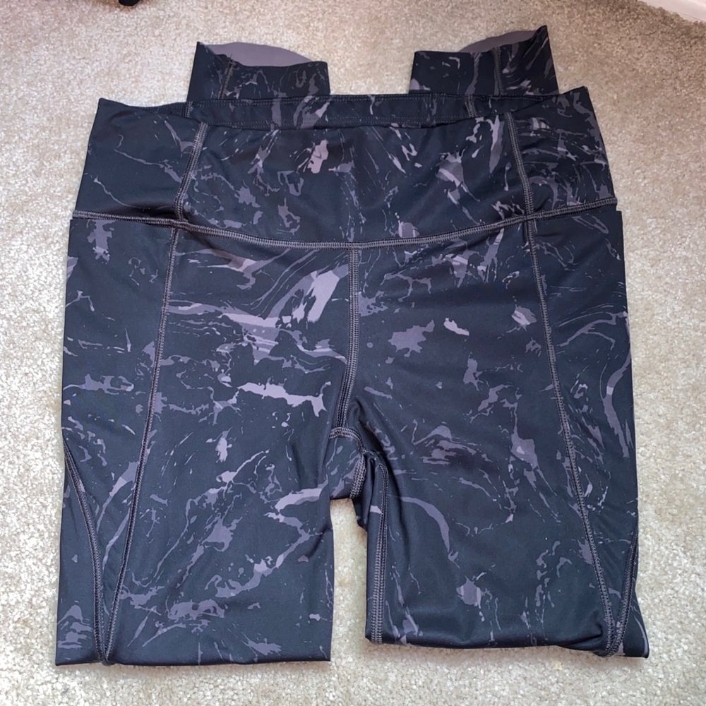 ATHLETA leggings w/ pockets